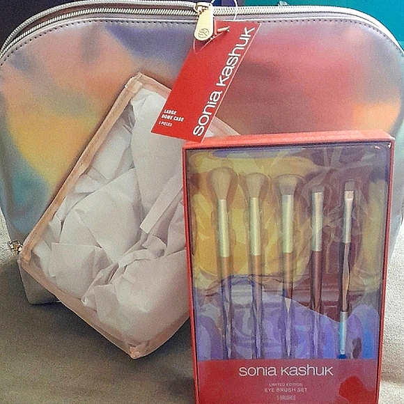 Sonia Kashuk Holographic Brush Set with Case - Picture 1 of 1